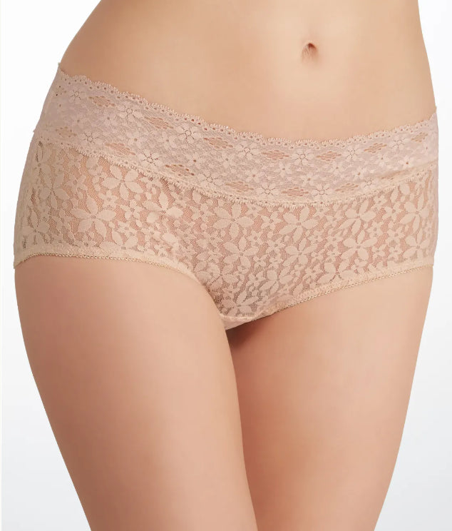 Wacoal Womens Halo Lace Boyshort Underwear