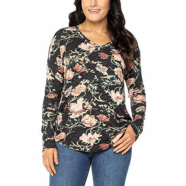 Well Worn Womens V-Neck Long Sleeve Top