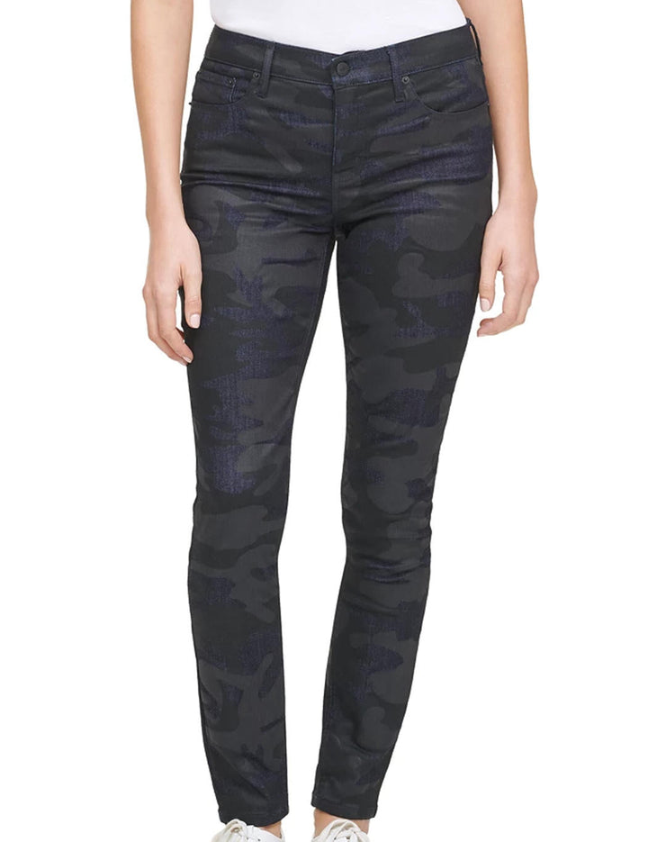 Calvin Klein Womens Camouflage-Print Skinny Jeans