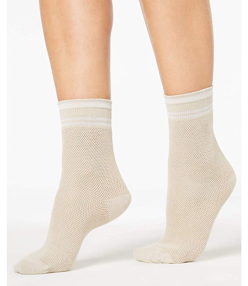 Hue Womens Sporty Mesh Sock