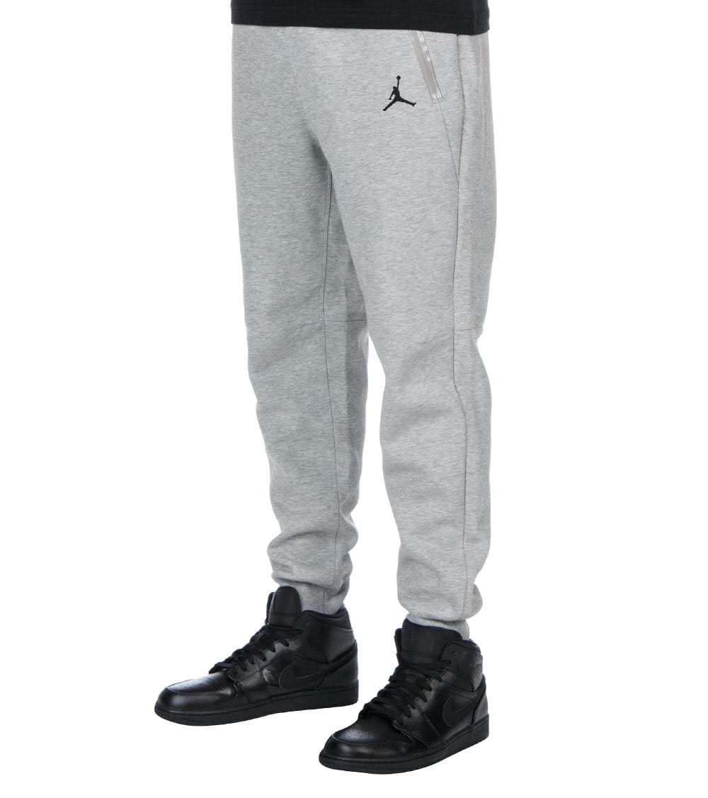 Jordan Mens Fleece Comfort Jogger Pants