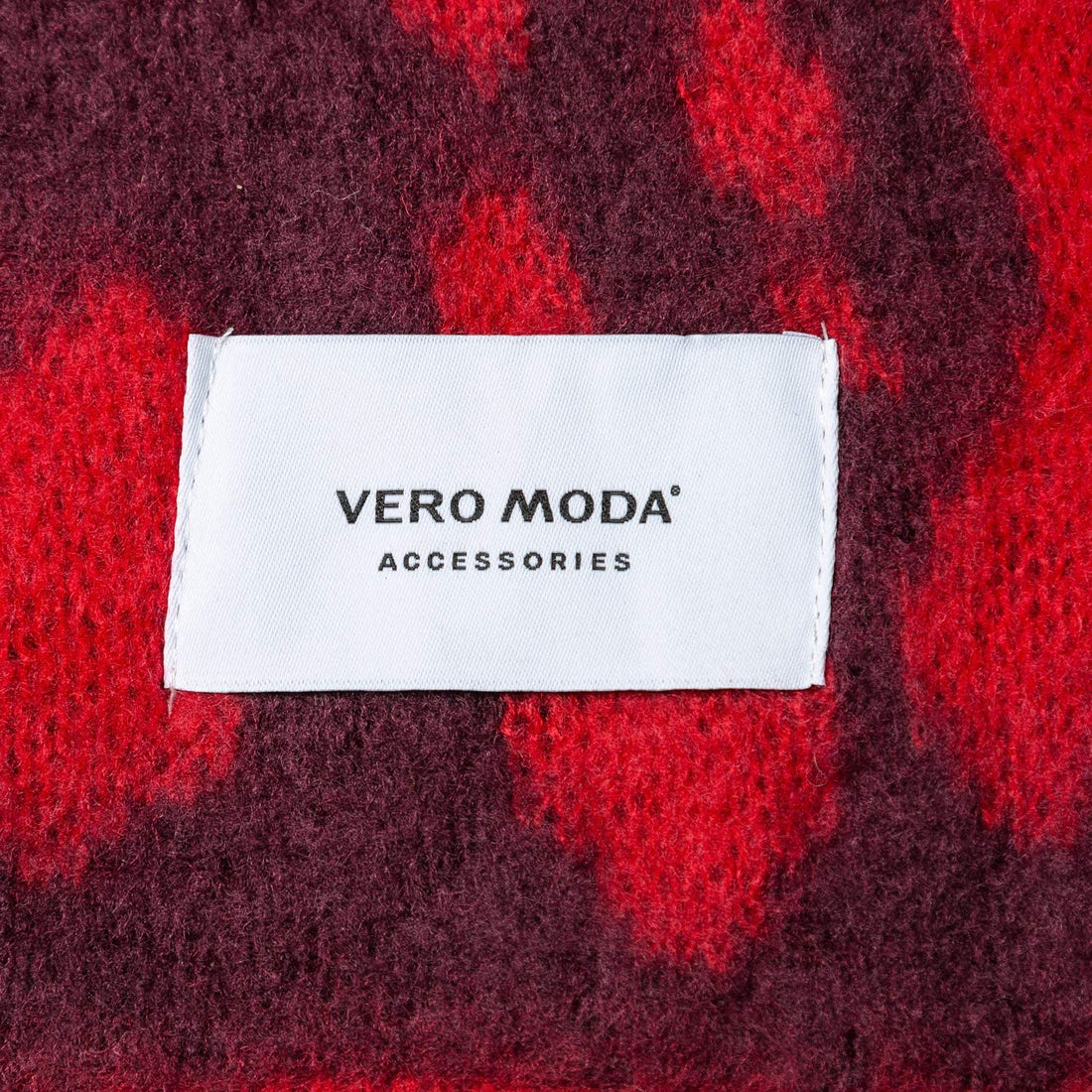 Vero Moda Womens Rica Animal Print Scarf